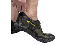 APEarel Dropback Aqua Shoes Camo Size UK7 (EU41)